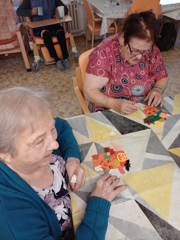Co se u nás dějě? Podzimní tvoření, výlety i sladké zážitky (22)