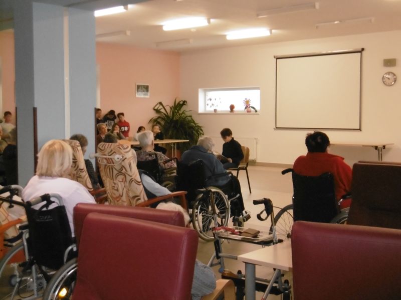 Vystoupení ke Dni matek 16.5.2019 (1) Vystoupení ke Dni matek 16.5.2019 (1)