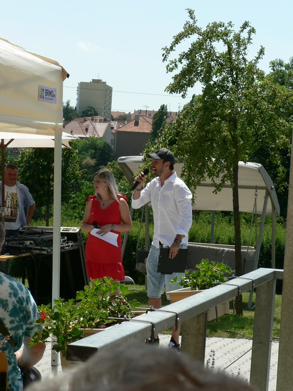 Zahradní slavnost (2)